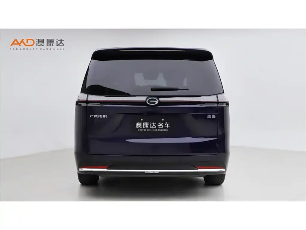 GAC Motor E8 Hybrid — фото 10