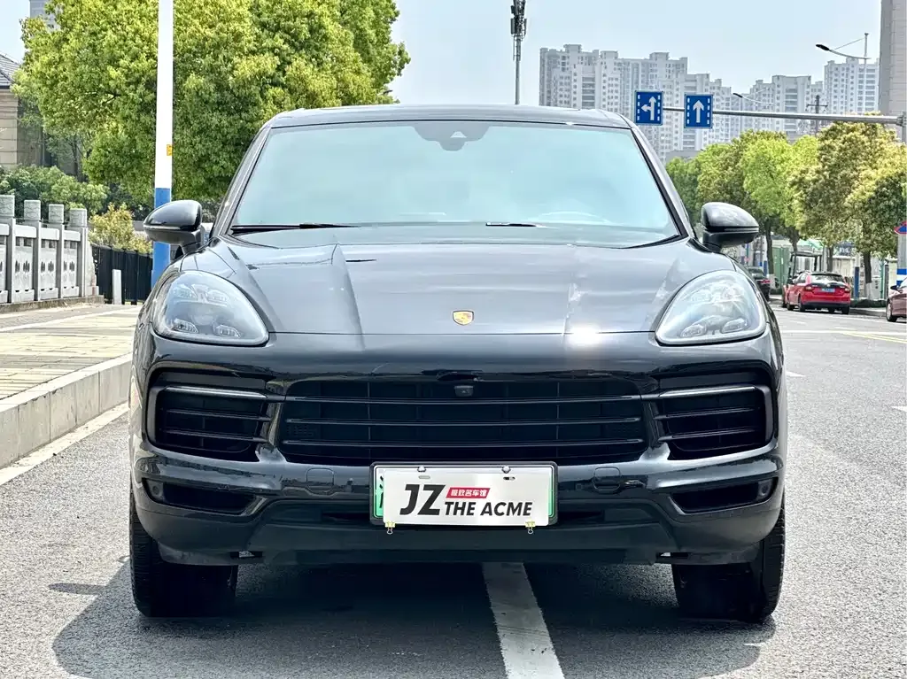Porsche Cayenne Hybrid — фото 6
