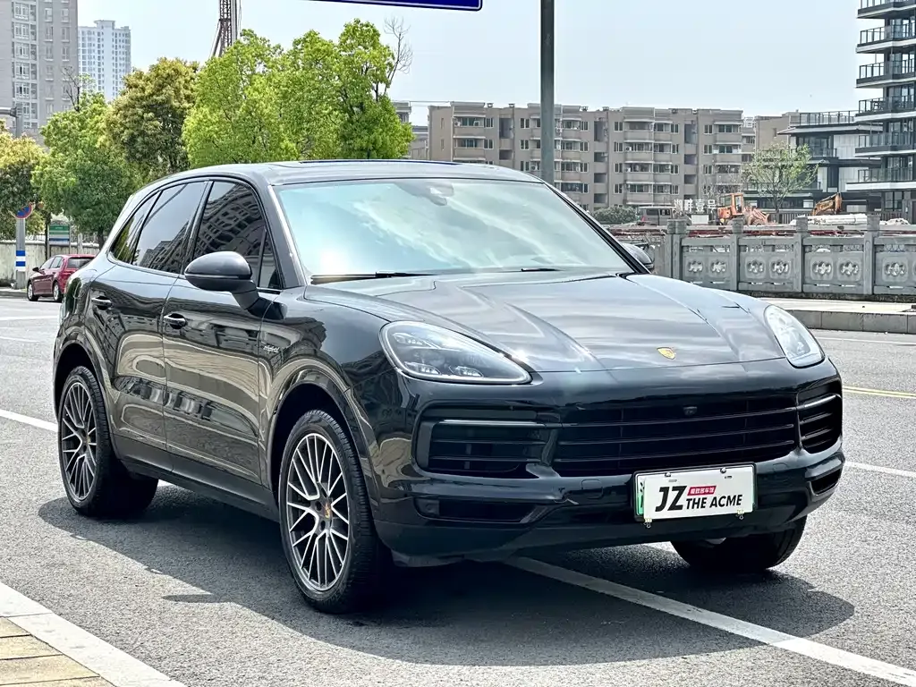 Porsche Cayenne Hybrid — фото 9