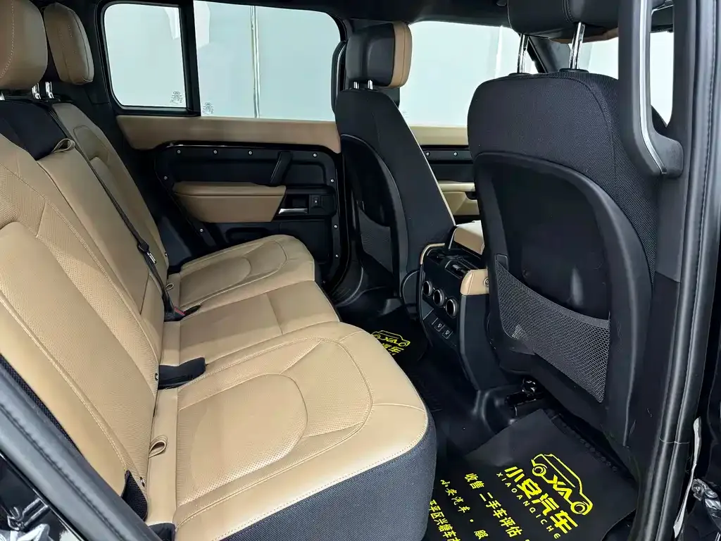 Land Rover Defender — фото 5