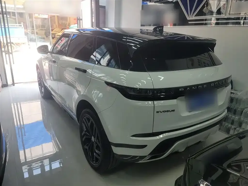 Land Rover Evoque — фото 7