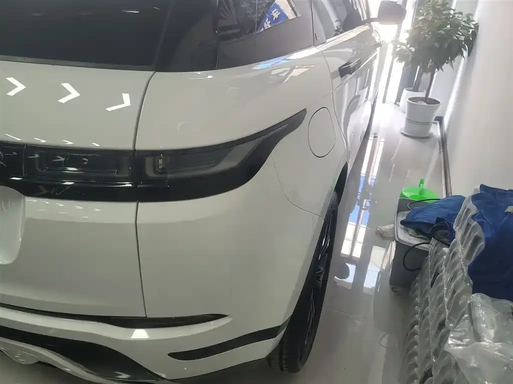 Land Rover Evoque — фото 3