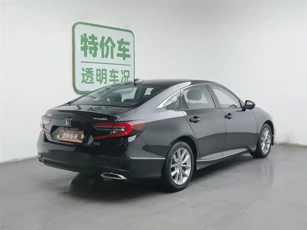 Honda Accord — фото 5