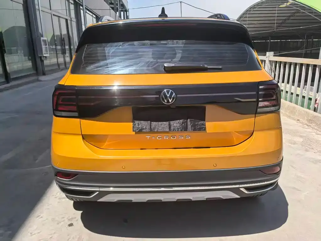 Volkswagen T-Cross — фото 9