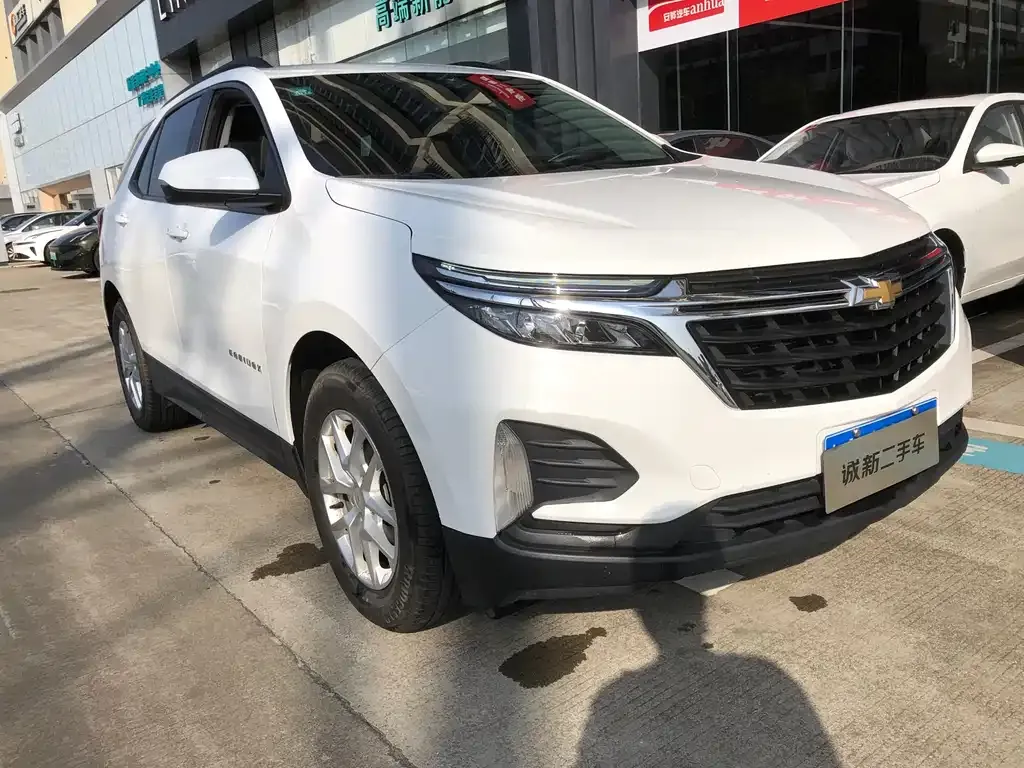 Chevrolet Equinox — фото 10