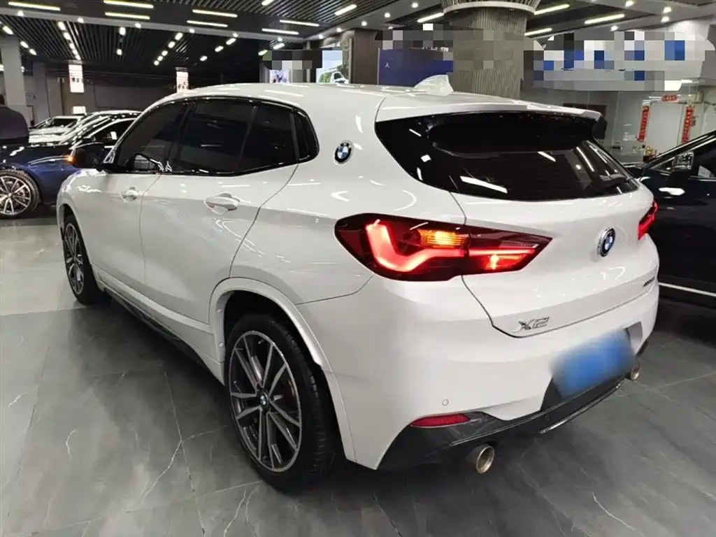 BMW X2 — фото 10