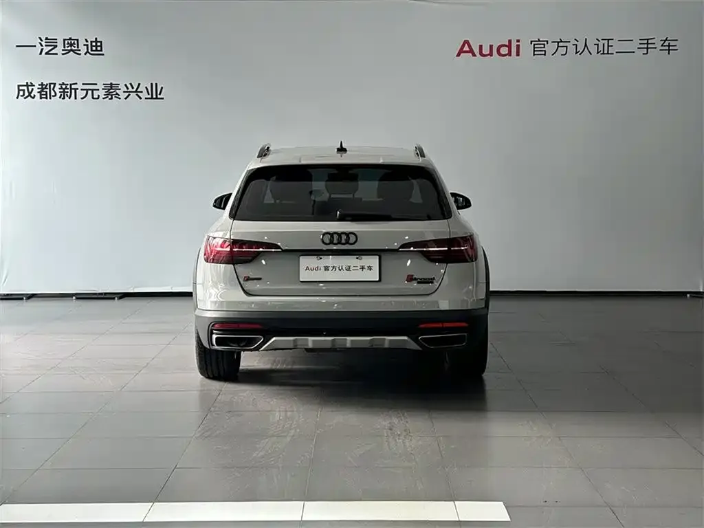 Audi A4 (Import) — фото 5