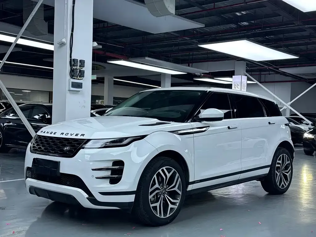 Land Rover Evoque — фото 1