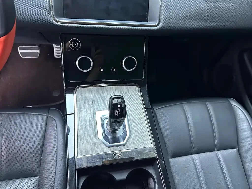 Land Rover Evoque — фото 8