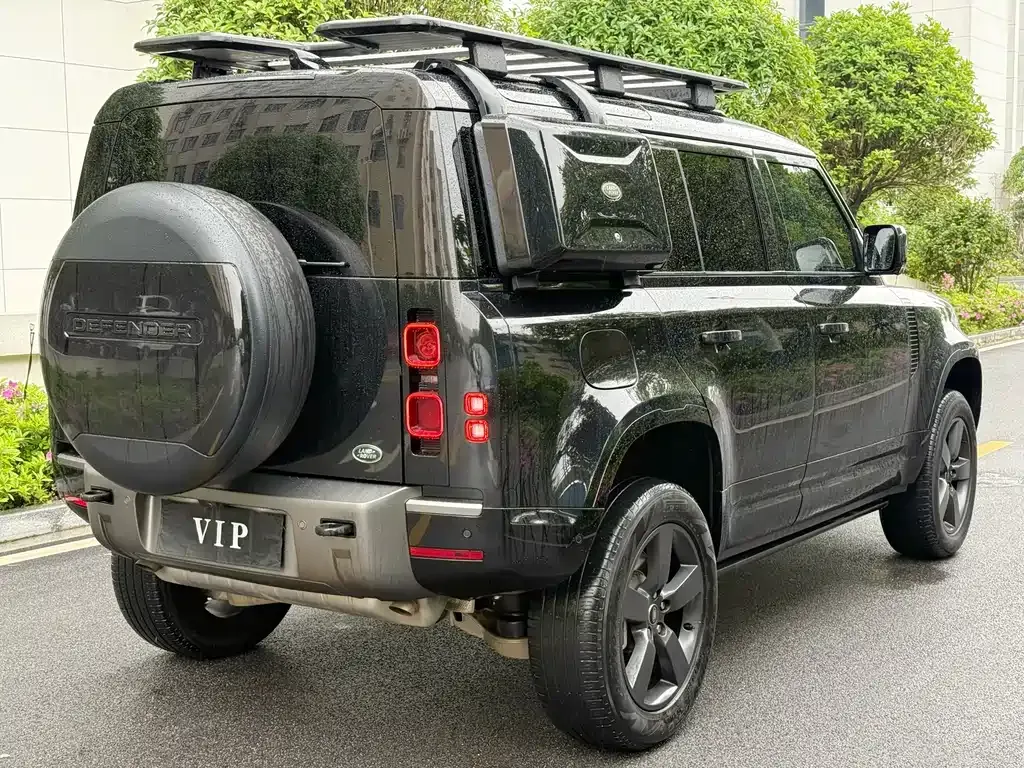 Land Rover Defender — фото 9