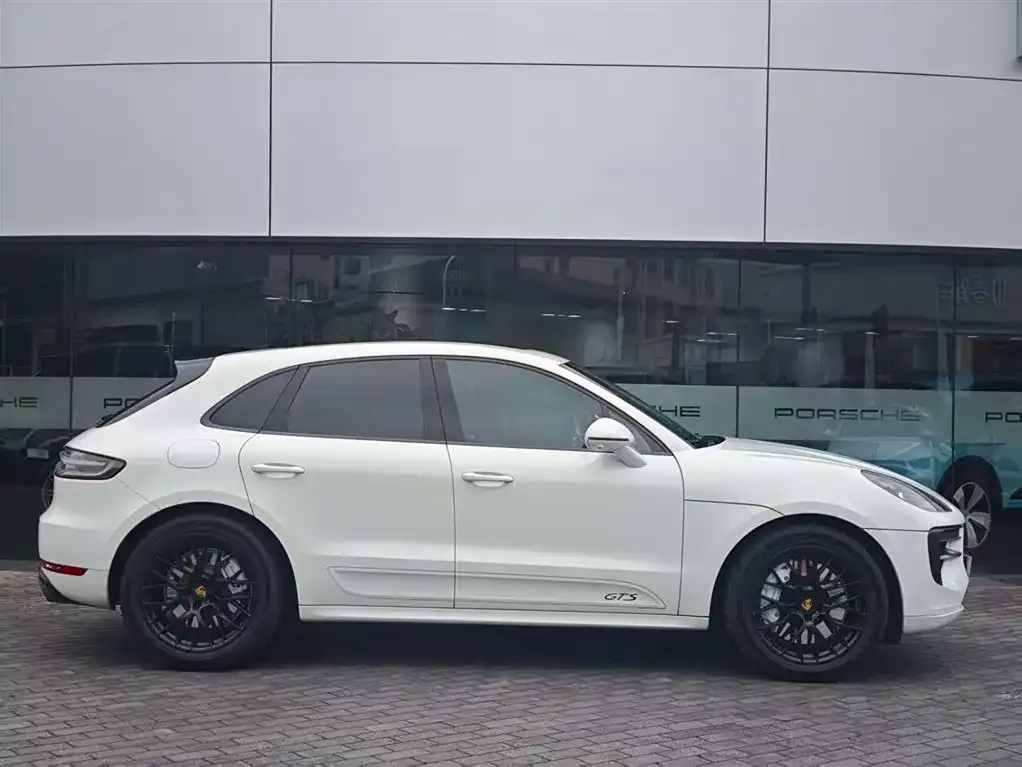 Porsche Macan — фото 2