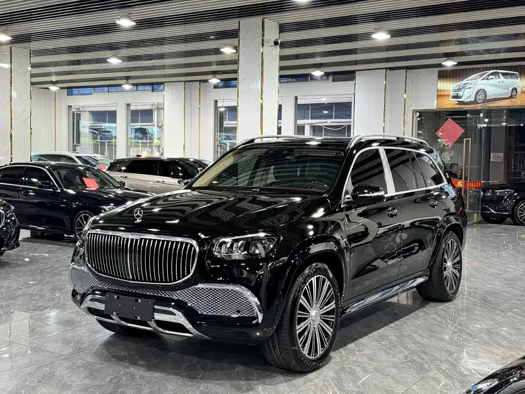 Mercedes-Benz GLS — фото 1