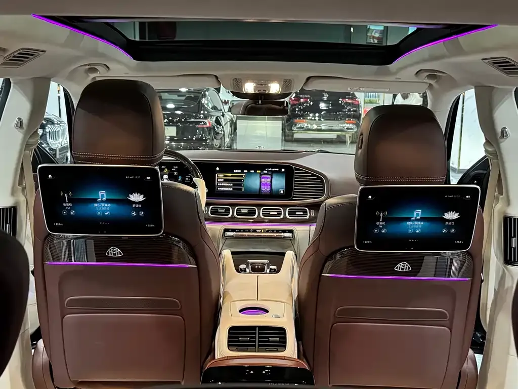 Mercedes-Benz GLS — фото 3