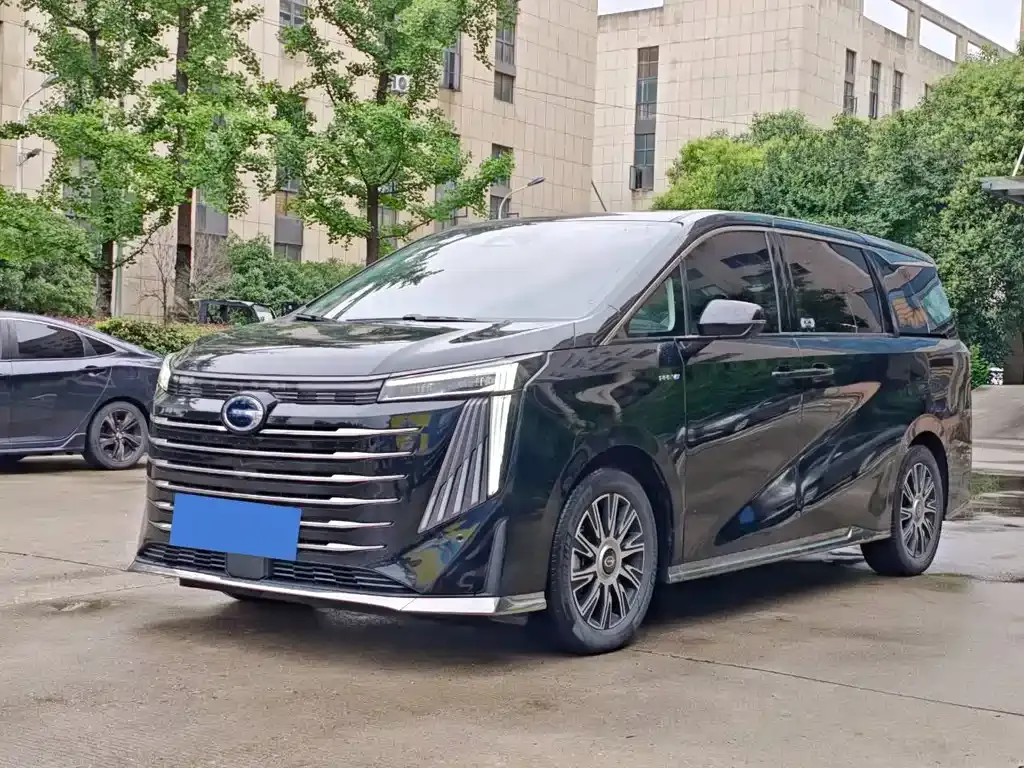 GAC Motor Trumpchi E9 — фото 1