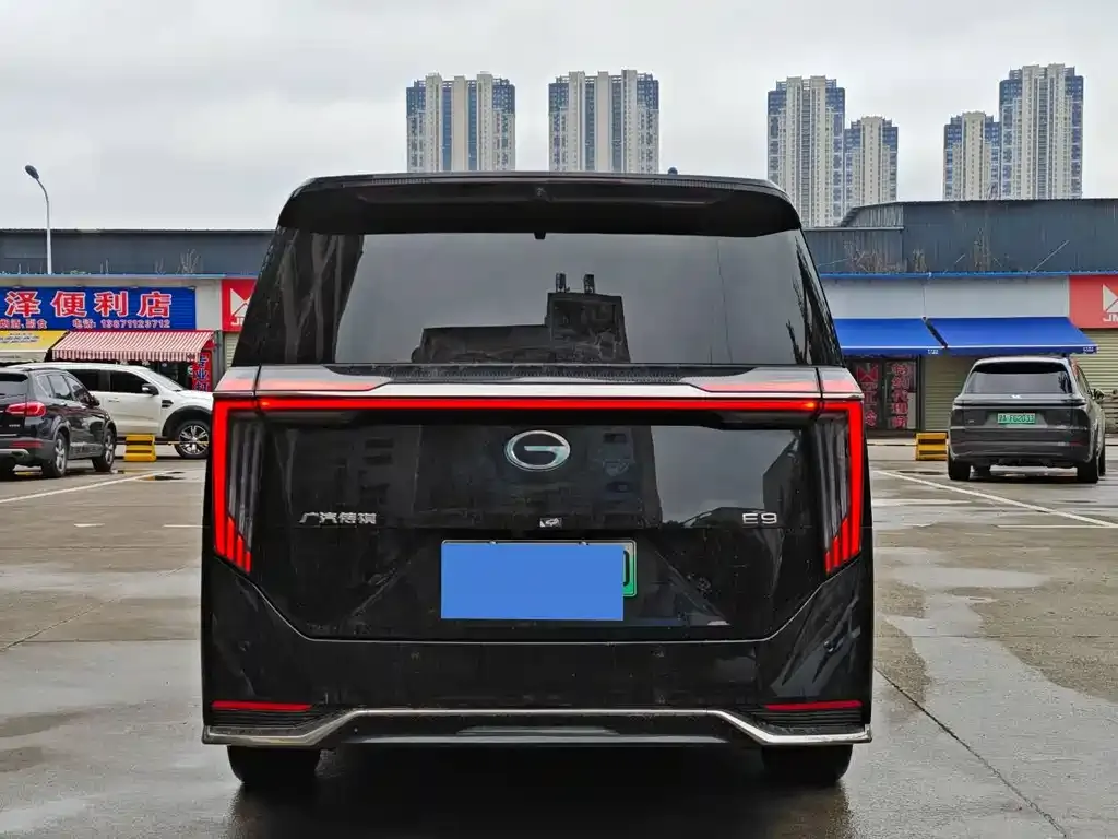 GAC Motor Trumpchi E9 — фото 2