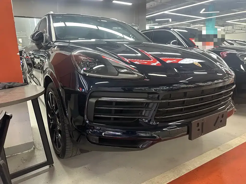 Porsche Cayenne Hybrid — фото 10