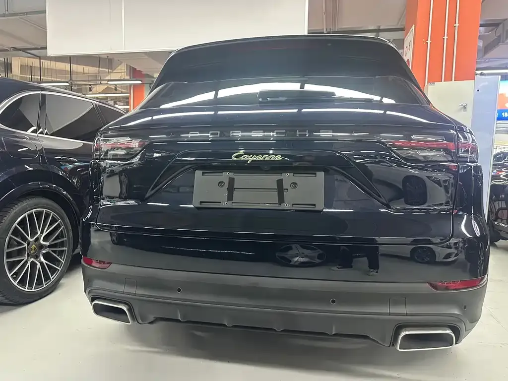 Porsche Cayenne Hybrid — фото 8