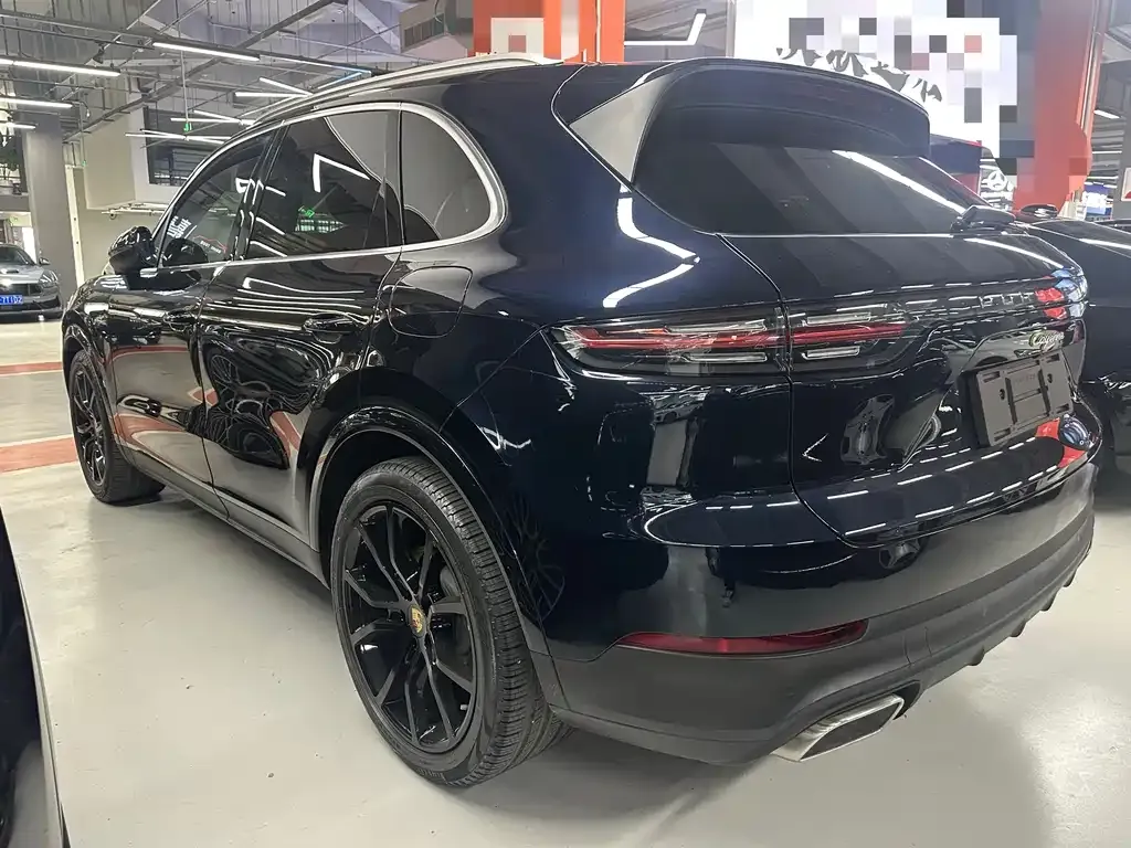 Porsche Cayenne Hybrid — фото 9