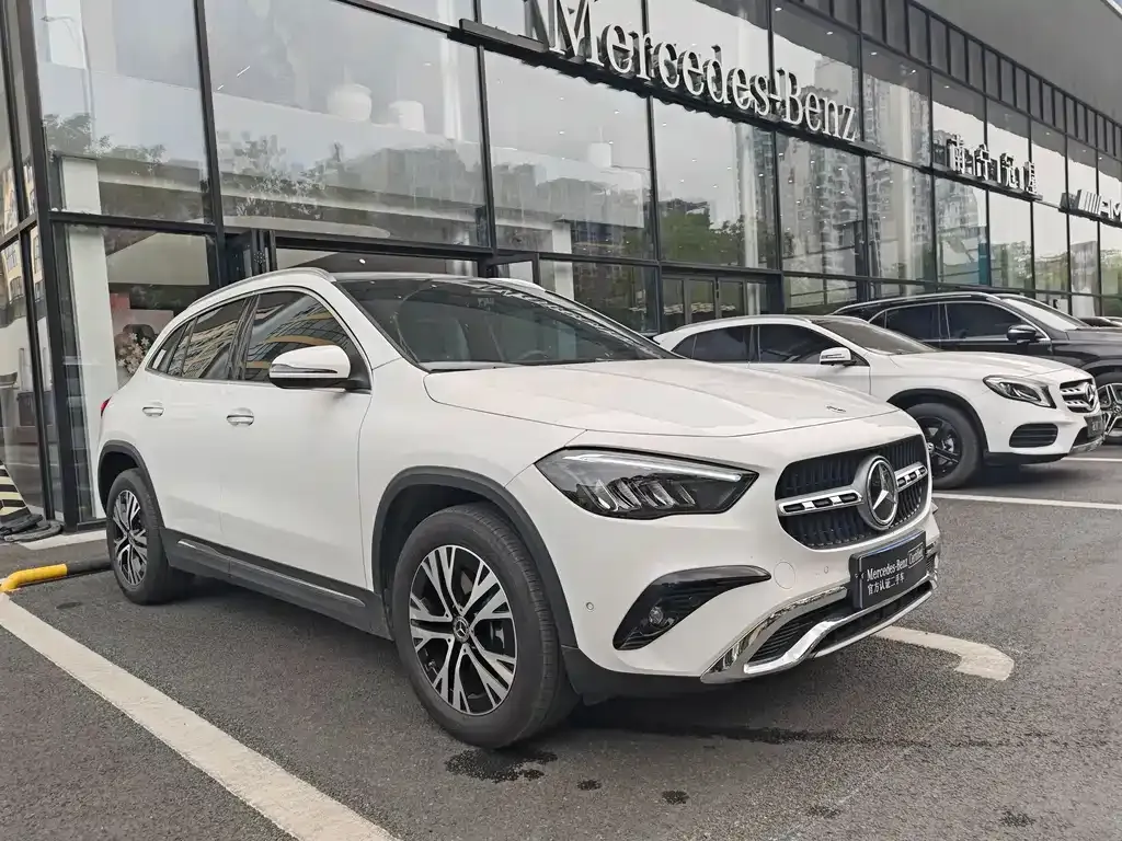 Mercedes-Benz GLA — фото 5