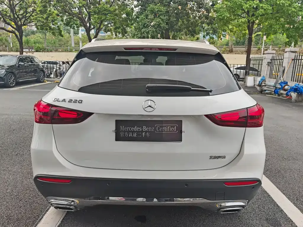 Mercedes-Benz GLA — фото 9
