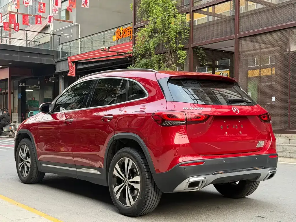 Mercedes-Benz GLA — фото 3