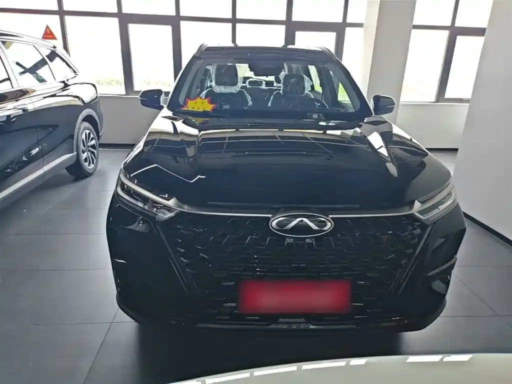 Chery Tiggo 8 PRO — фото 2
