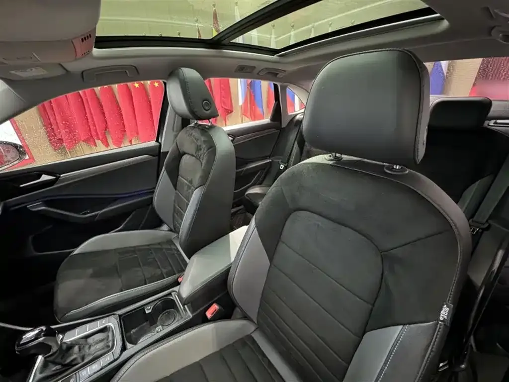 Volkswagen Sagitar — фото 2