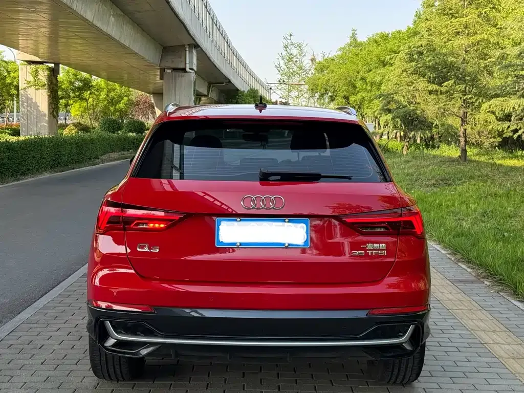 Audi Q3 — фото 5