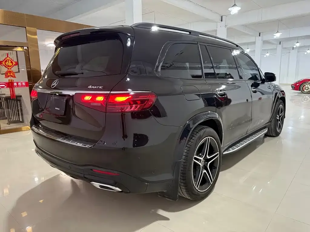 Mercedes-Benz GLS — фото 5