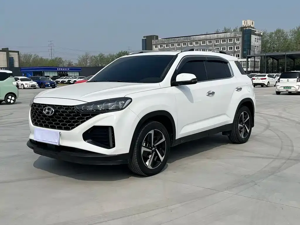 Hyundai ix35 — фото 1