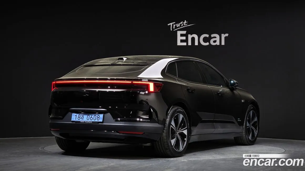 Polestar Polestar 4 — фото 3