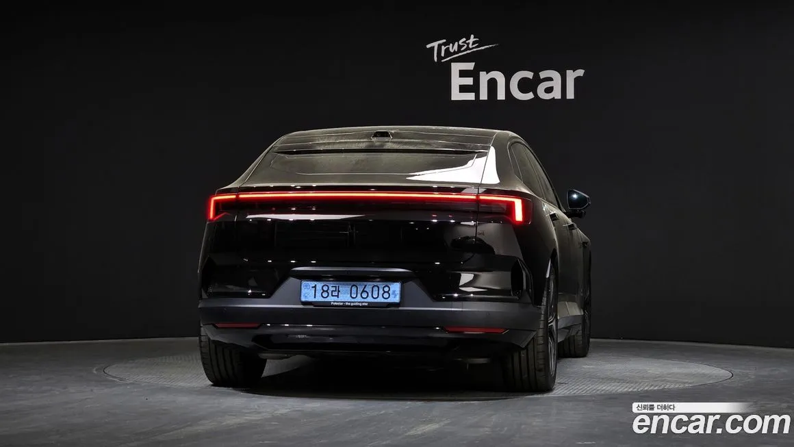 Polestar Polestar 4 — фото 6