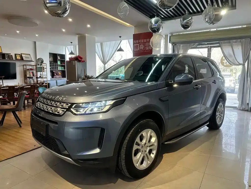 Land Rover Discovery Sport — фото 1