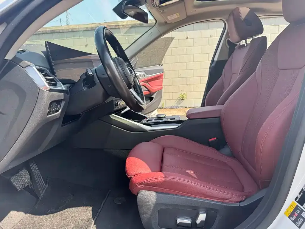BMW i4 — фото 2
