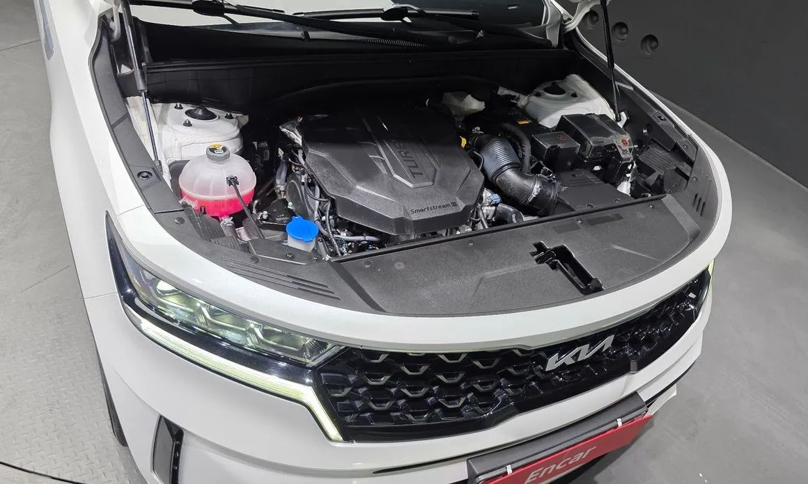 Kia Sorento — фото 9