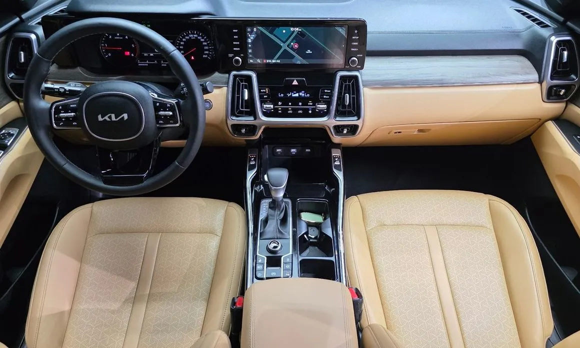 Kia Sorento — фото 10