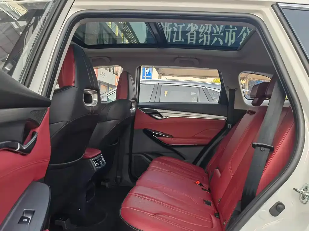 Changan CS75PLUS — фото 4
