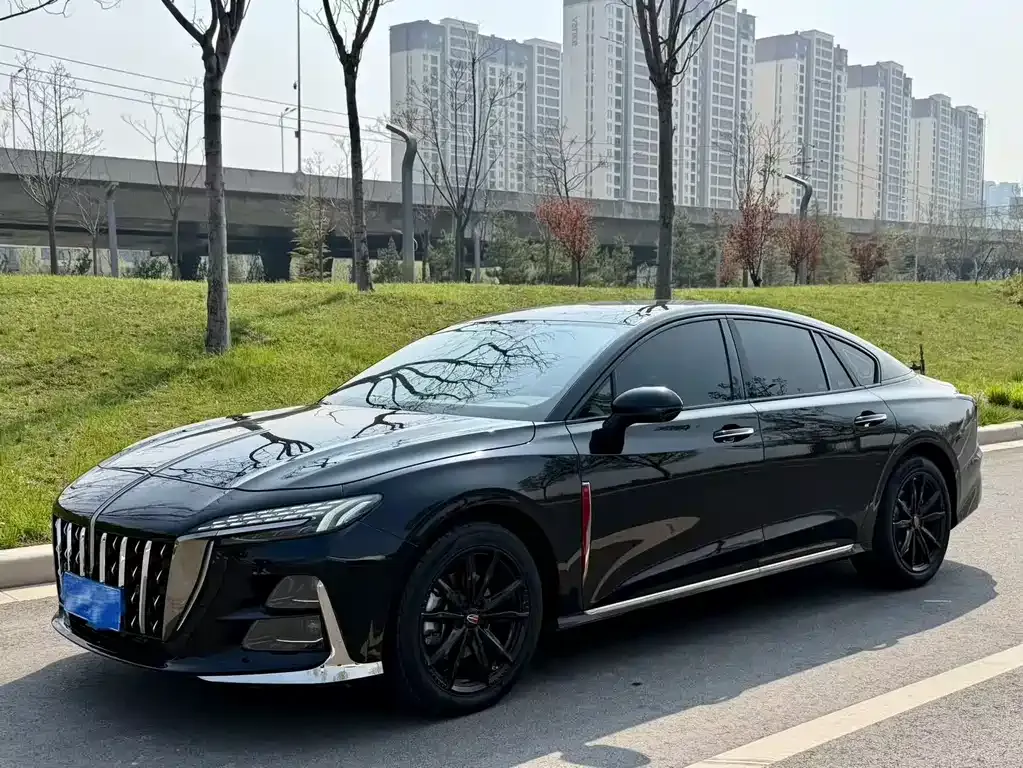 Hongqi H6 — фото 1