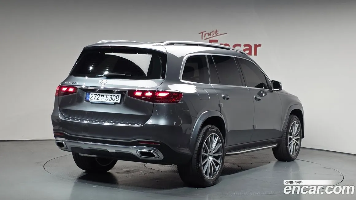 Mercedes-Benz GLS-Class — фото 5