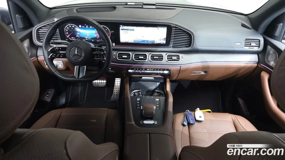 Mercedes-Benz GLS-Class — фото 6