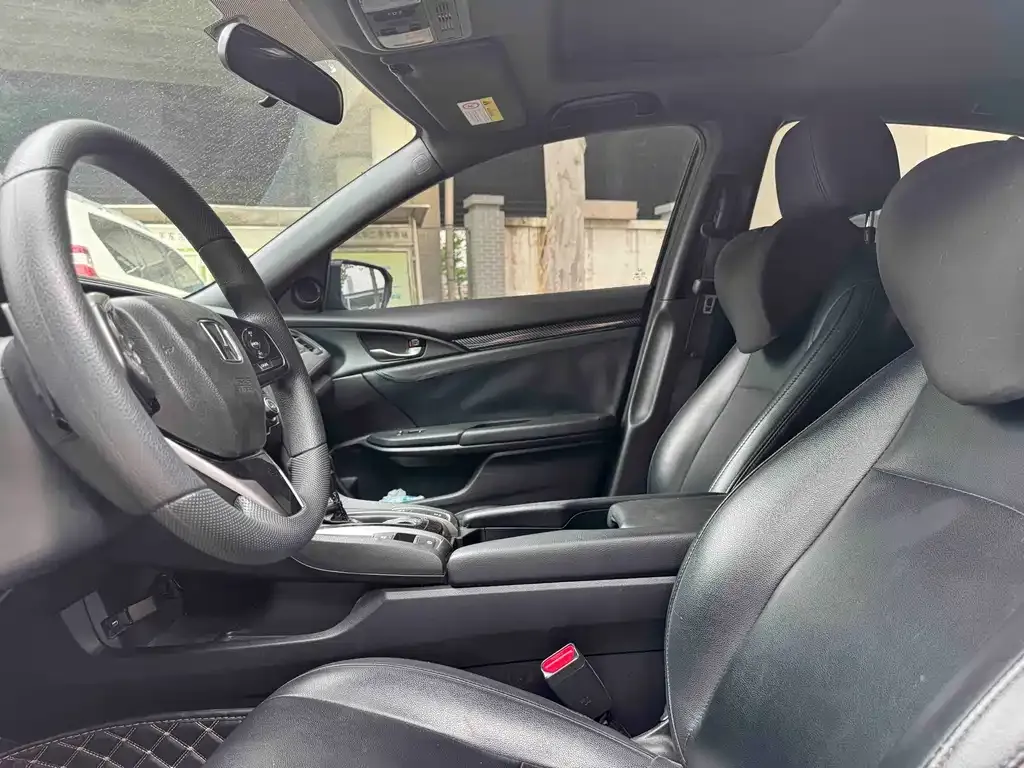 Honda Civic — фото 6