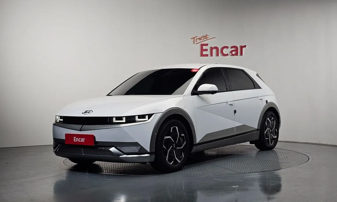 Hyundai Ioniq5 — фото 1