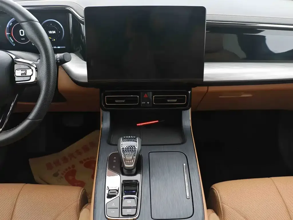 GAC Motor Trumpchi ES9 — фото 7
