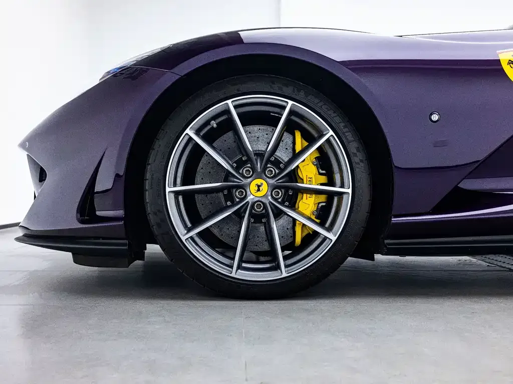 Ferrari 812 — фото 6