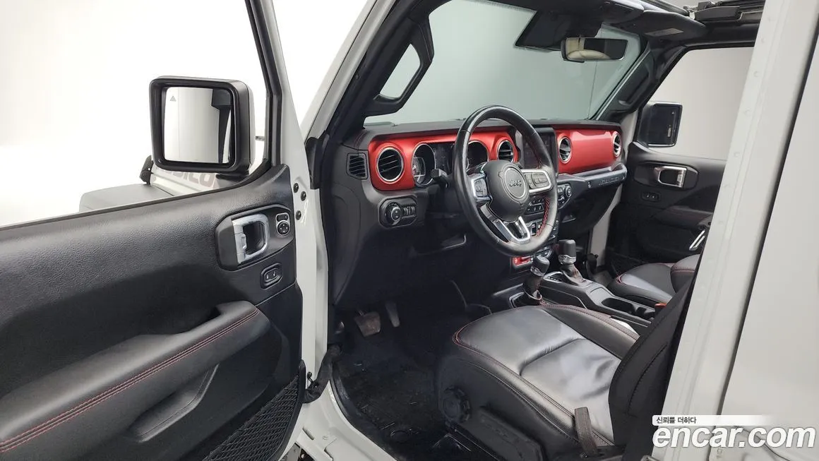 Jeep Wrangler — фото 9