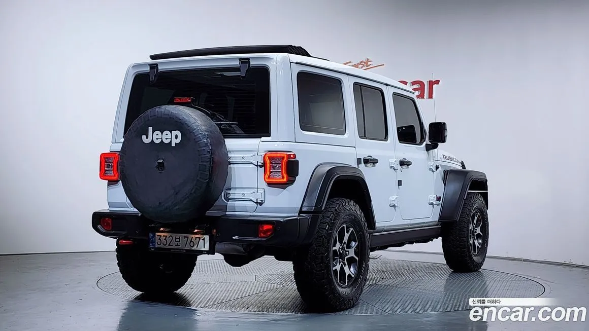 Jeep Wrangler — фото 3