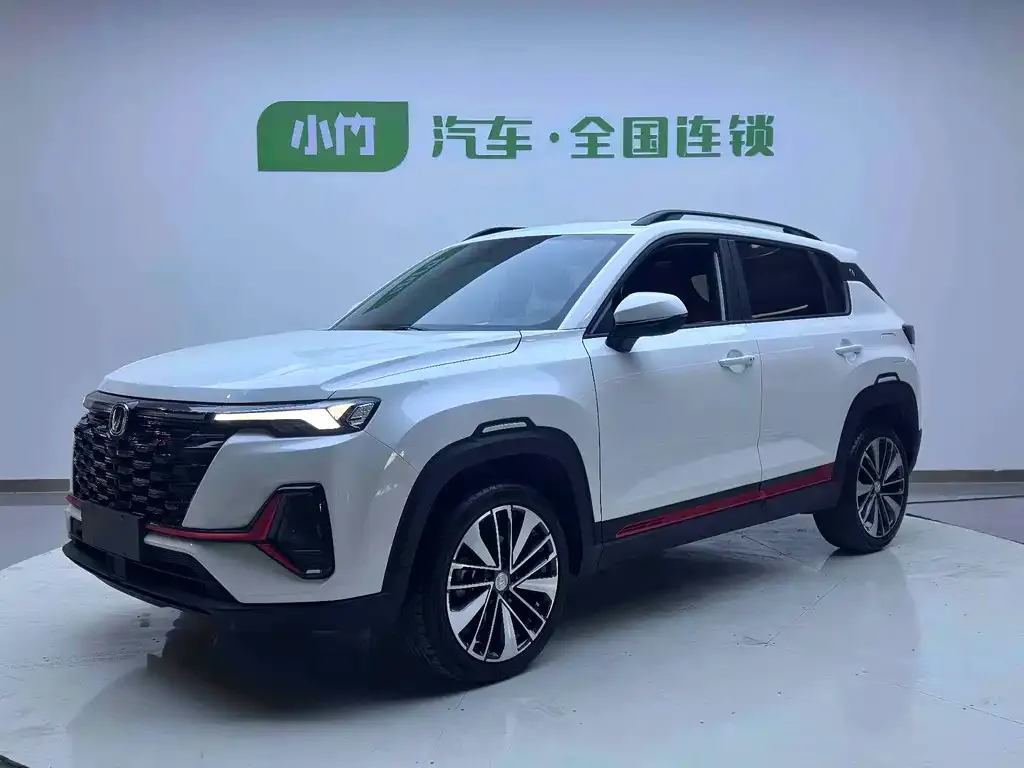 Changan CS35PLUS — фото 1