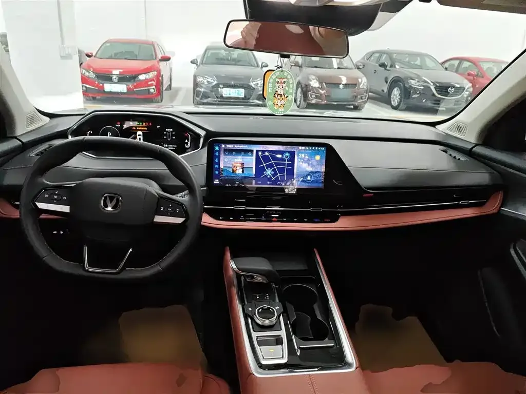 Changan CS55PLUS — фото 10