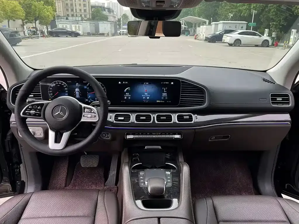 Mercedes-Benz GLE — фото 8