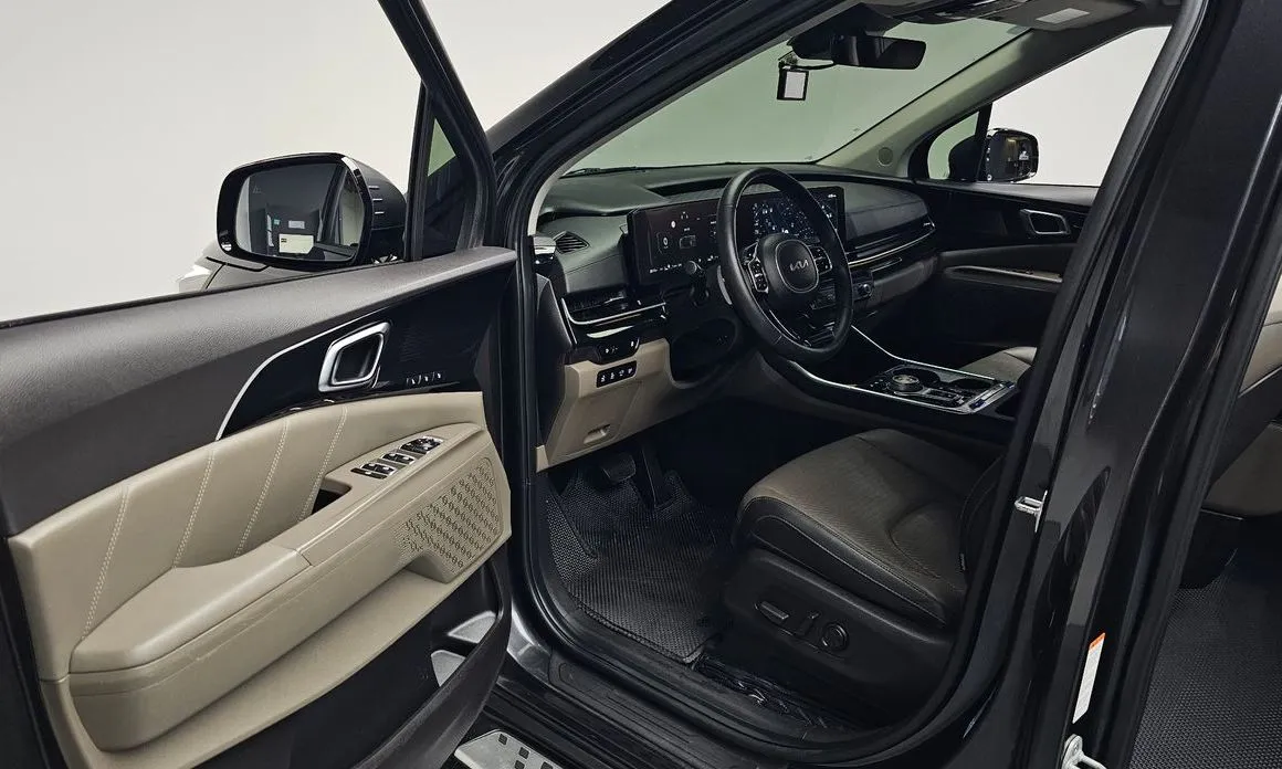Kia Carnival — фото 10